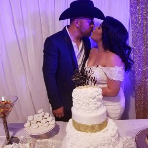 Meet your Posher, Alma